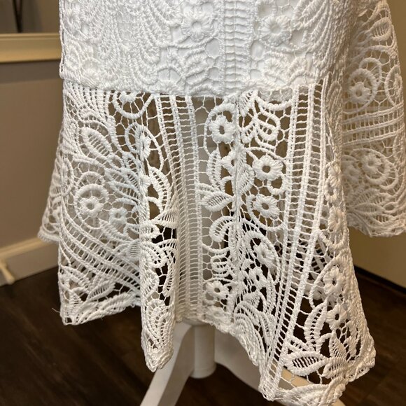 NWT Guess White Sleeveless Lace Trumpet Sheath Dress, Size 10 - Picture 13 of 16